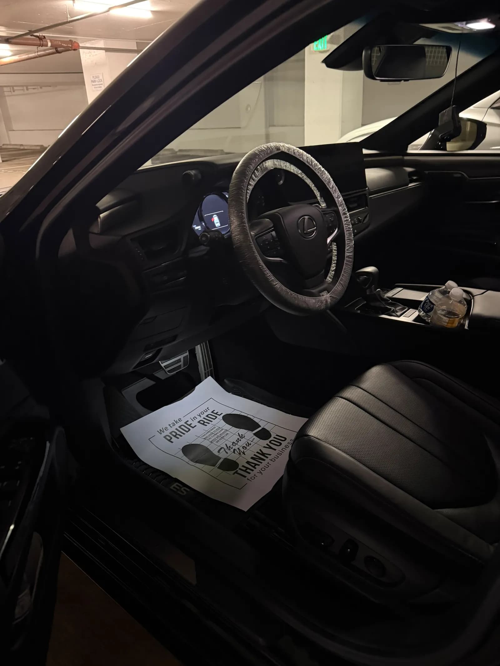 Interior Deep Detail on a Lexus ES — mobile car detailing in Seattle by Lis's Car Detailing