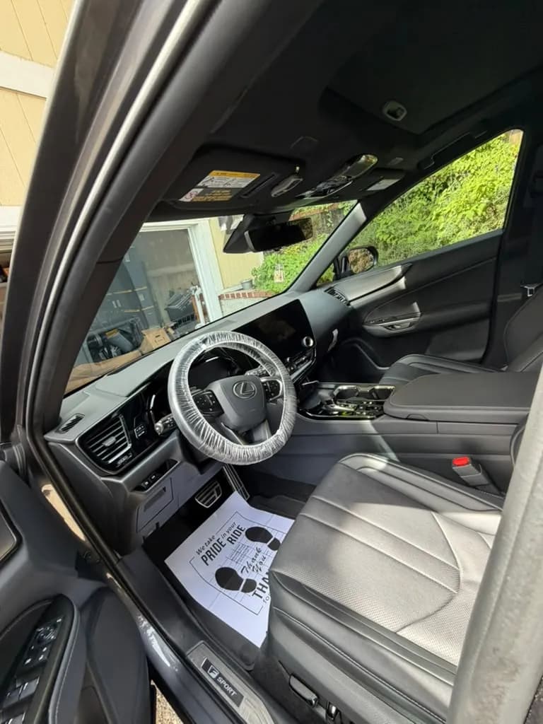 Interior Deep Detail on a Lexus — mobile car detailing in Seattle by Lis's Car Detailing